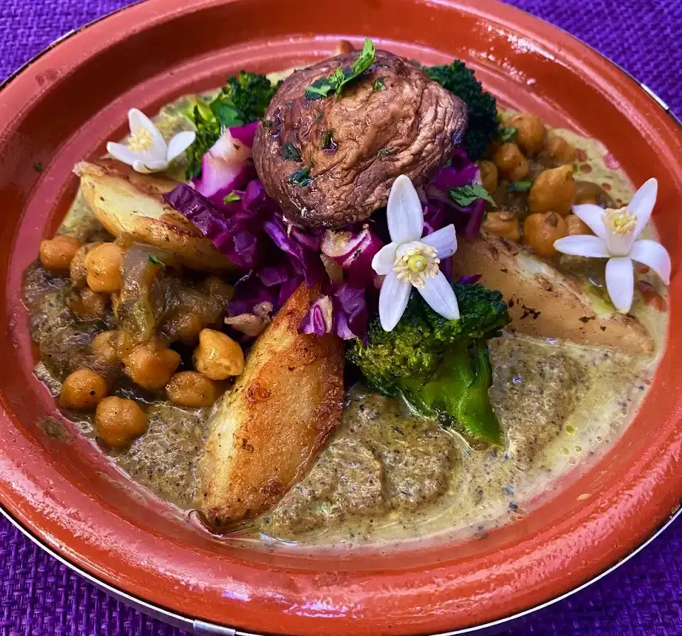 Un plat servi à la table du Riad Houdou.